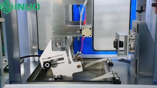 Czy złącza ładowania pojazdów elektrycznych są w stanie wytrzymać długotrwałe cykle podłączania i ciągnięcia?
